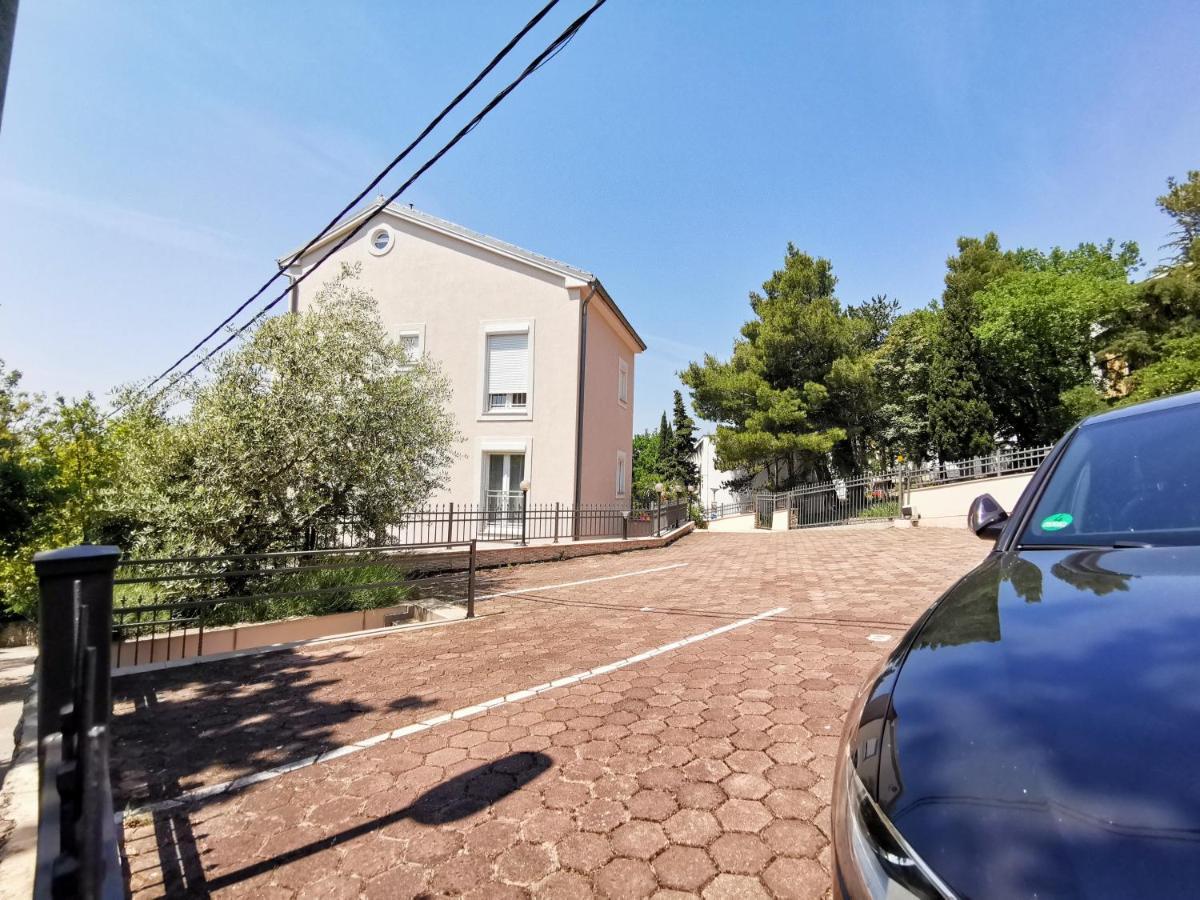 Villa Sara Crikvenica Zewnętrze zdjęcie